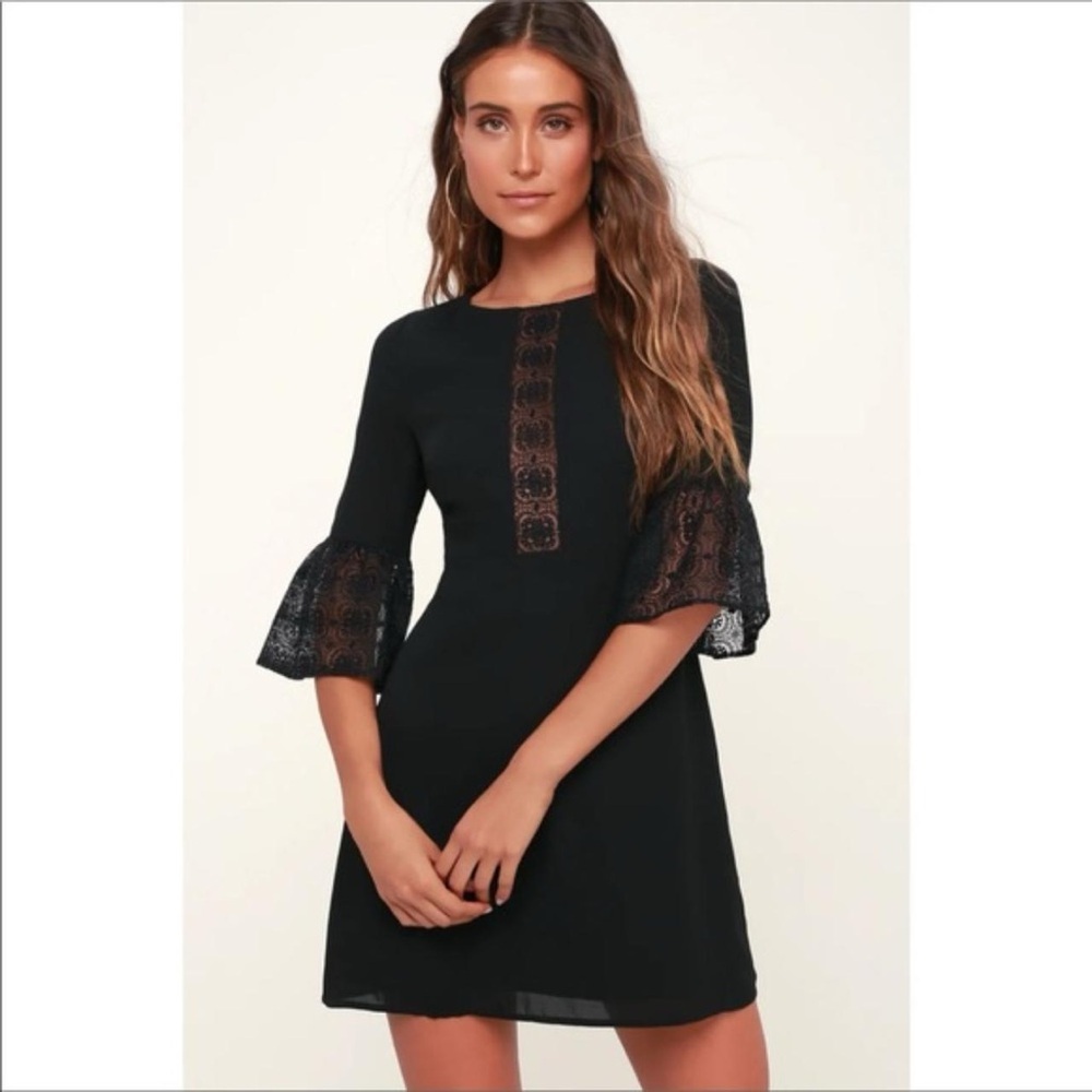 NWT BB Dakota Pour It Up Pace Black Mini Flounce Sleeve Dress Size 0 (fits large